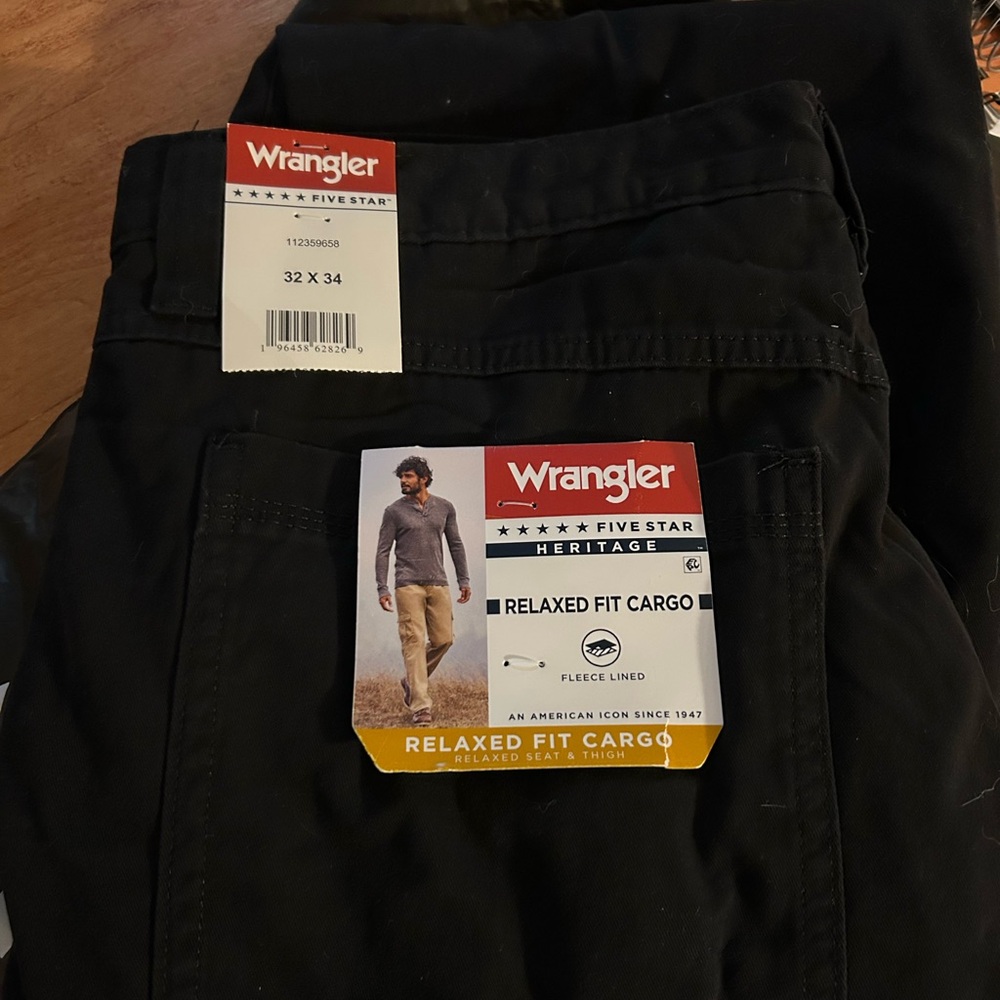Men’s Wrangler Lined Cargo Work Pants 32x34